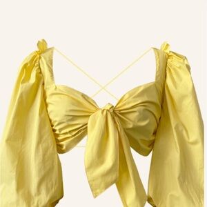 Allina Liu Odin top xs in yellow Preloved